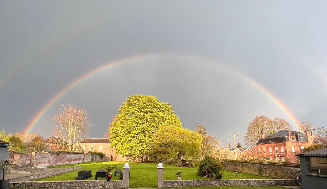 Domaine Des Anges Bed and Breakfast Avesnes-sur-Helpe Buitenkant foto