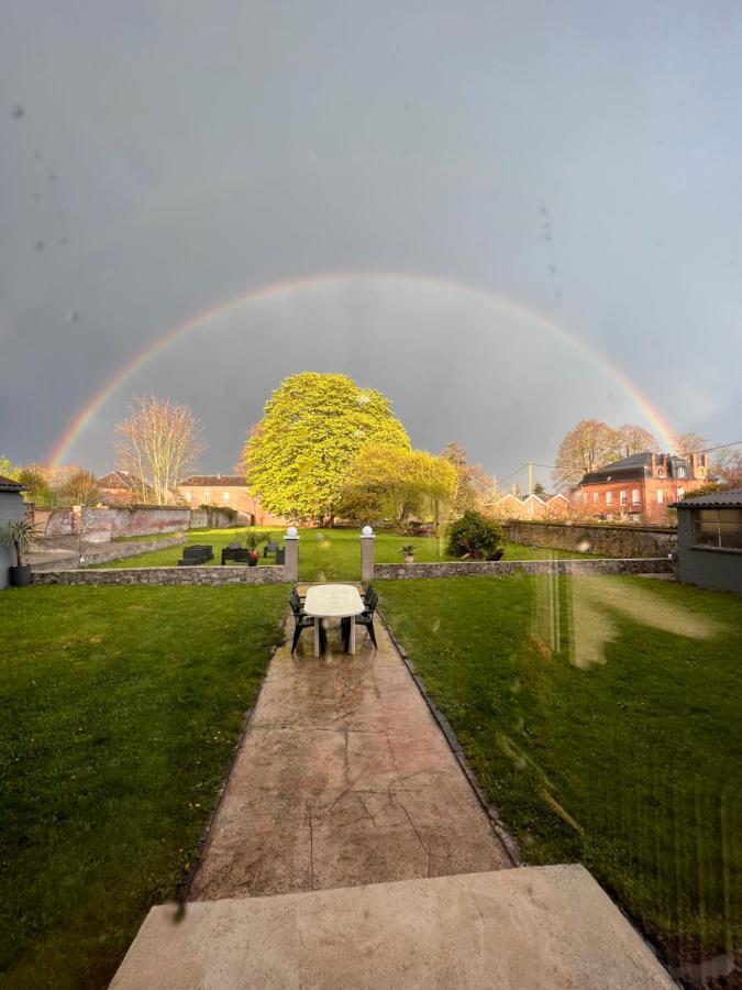 Domaine Des Anges Bed and Breakfast Avesnes-sur-Helpe Buitenkant foto