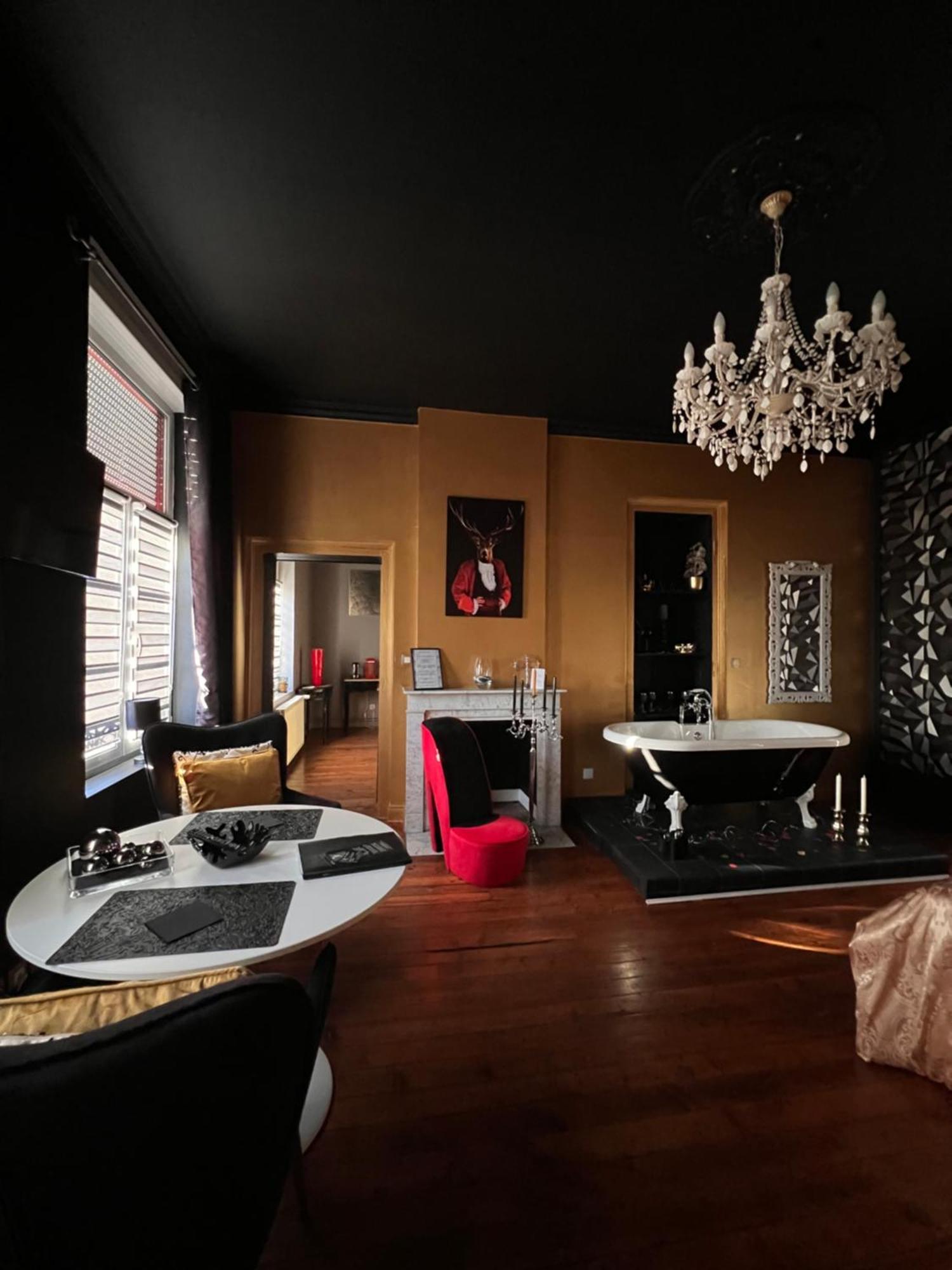 Domaine Des Anges Bed and Breakfast Avesnes-sur-Helpe Buitenkant foto
