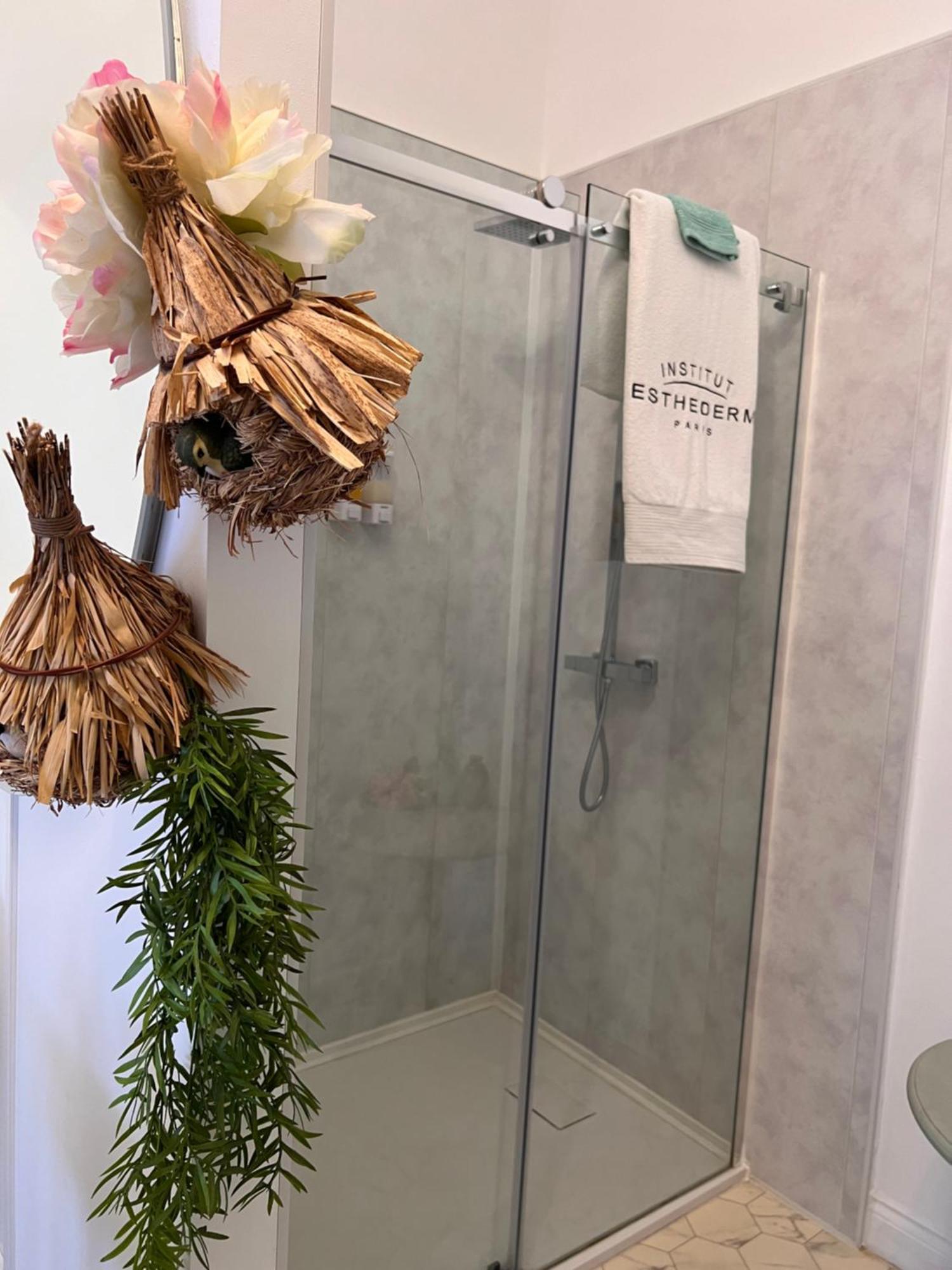 Domaine Des Anges Bed and Breakfast Avesnes-sur-Helpe Buitenkant foto