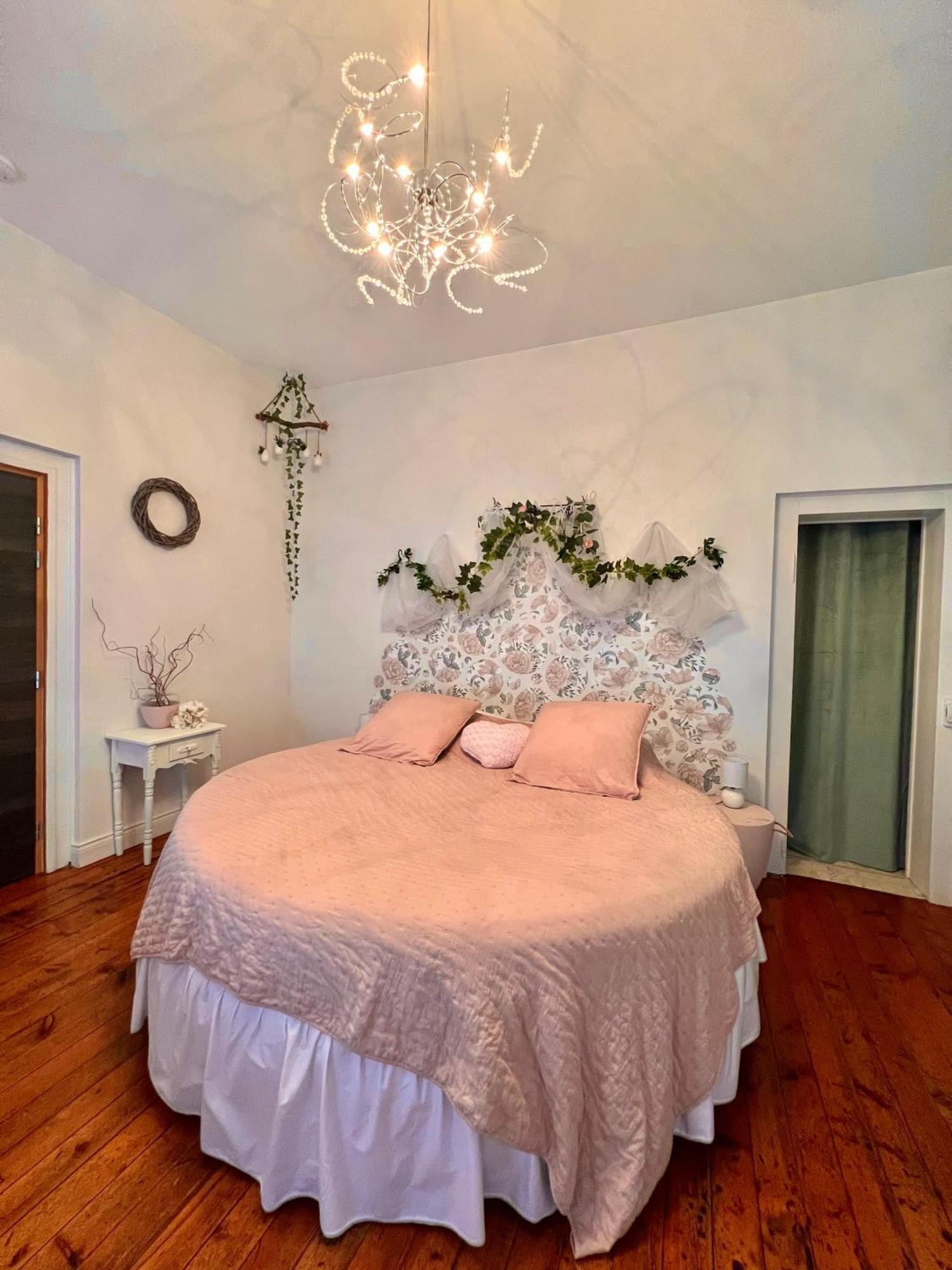Domaine Des Anges Bed and Breakfast Avesnes-sur-Helpe Buitenkant foto