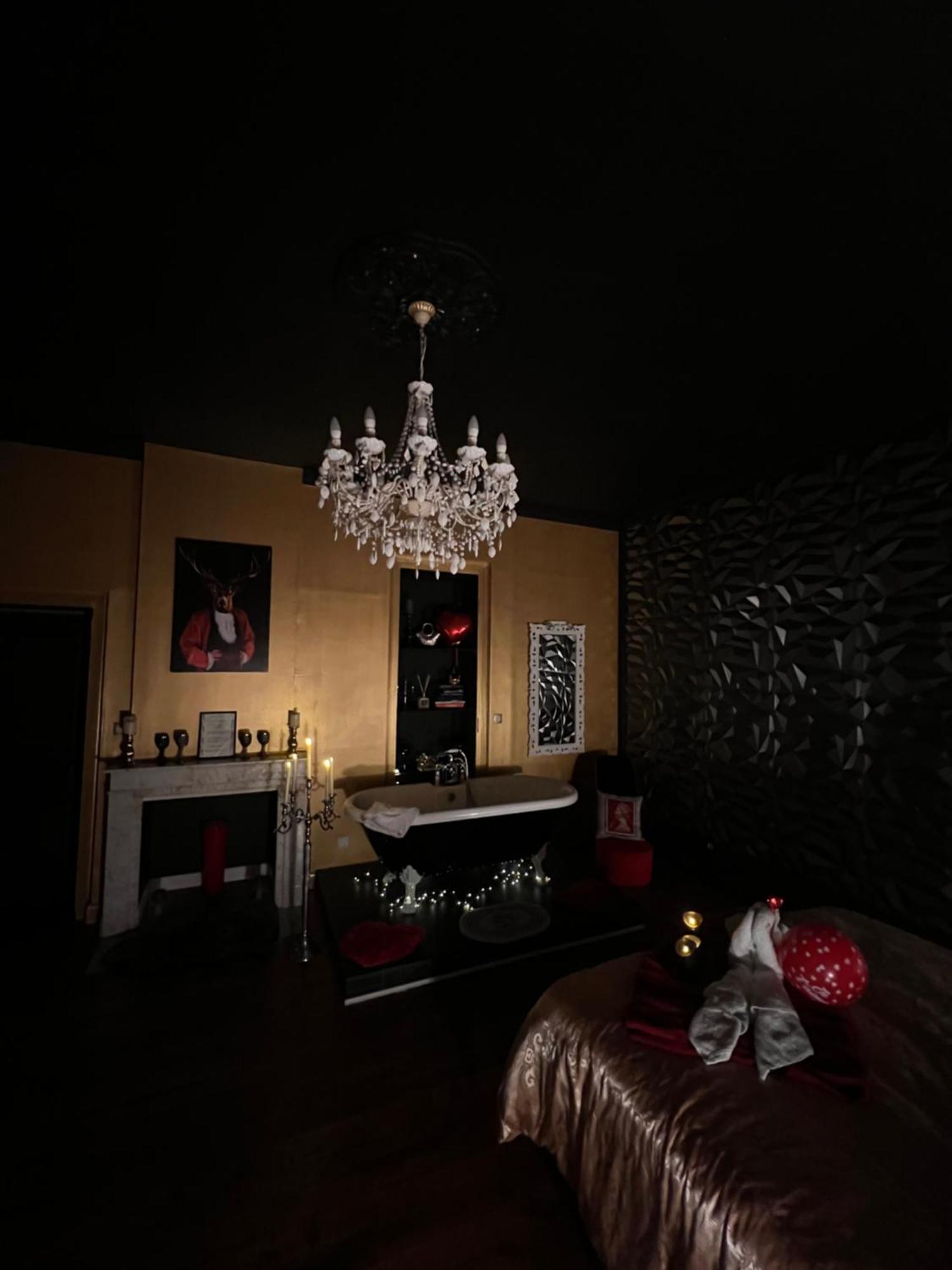 Domaine Des Anges Bed and Breakfast Avesnes-sur-Helpe Buitenkant foto