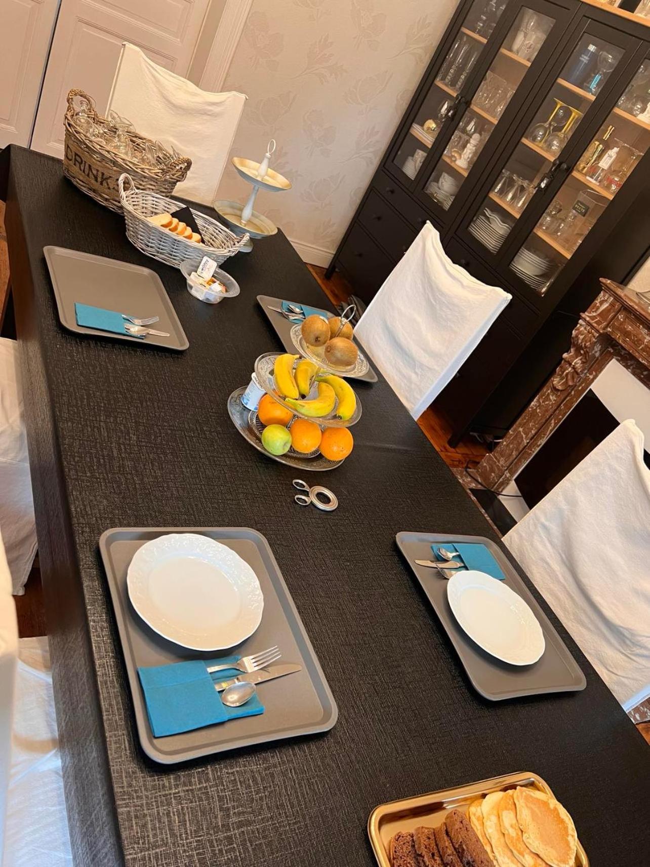 Domaine Des Anges Bed and Breakfast Avesnes-sur-Helpe Buitenkant foto