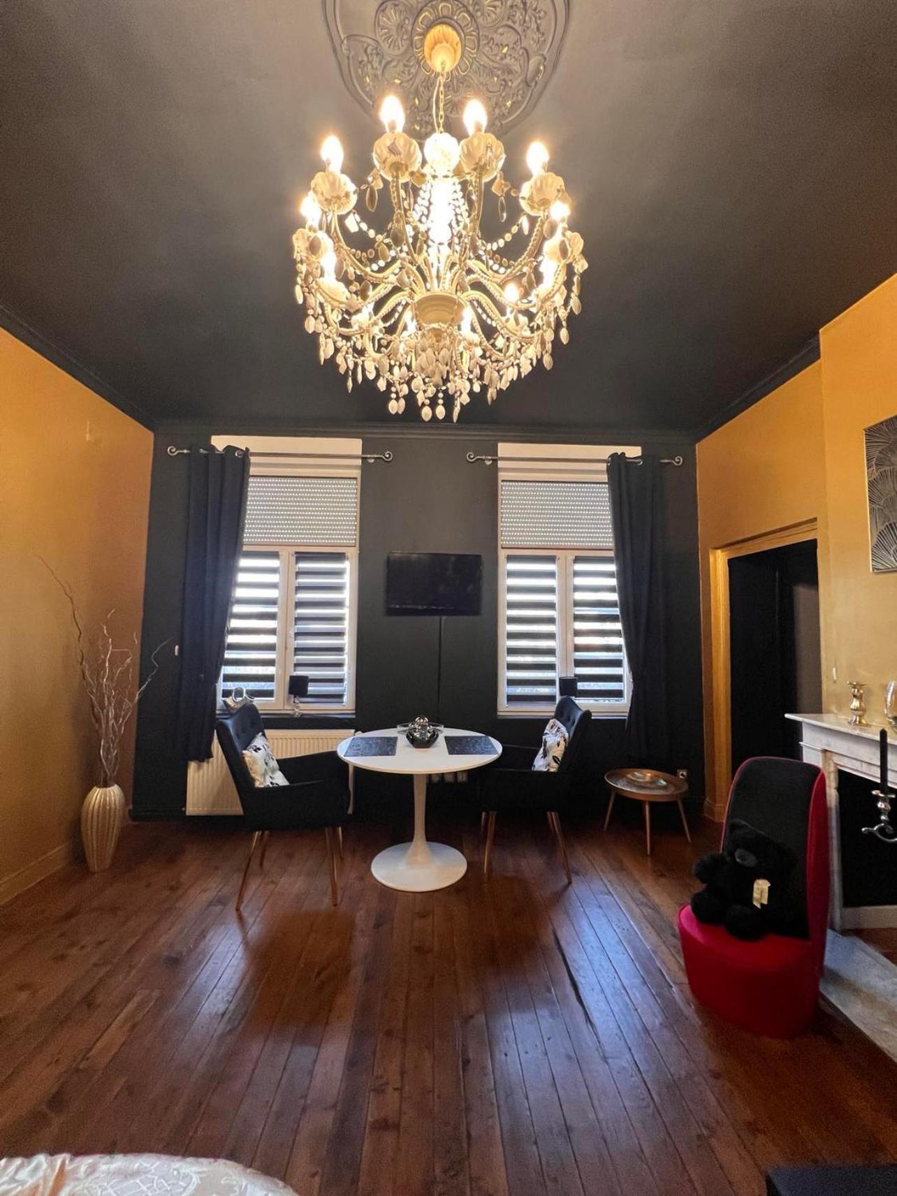 Domaine Des Anges Bed and Breakfast Avesnes-sur-Helpe Buitenkant foto